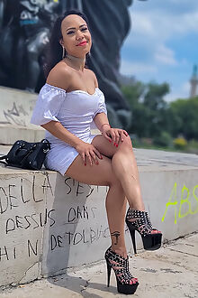 small boobed