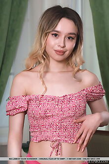 mia lamb